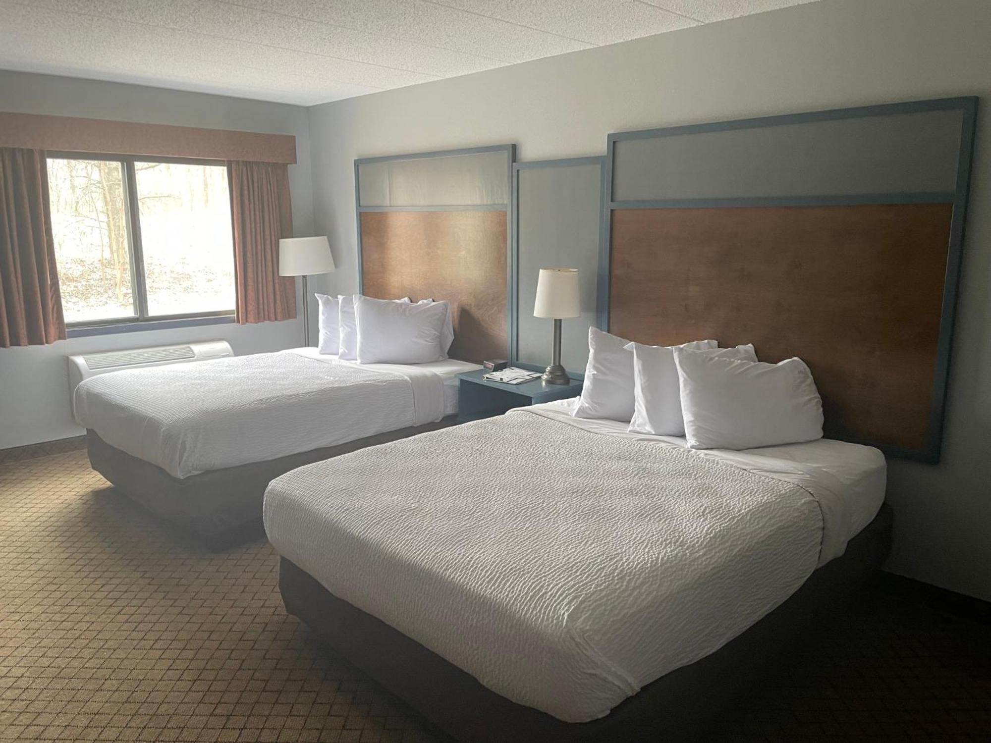 Americinn By Wyndham Hartford Wi מראה חיצוני תמונה