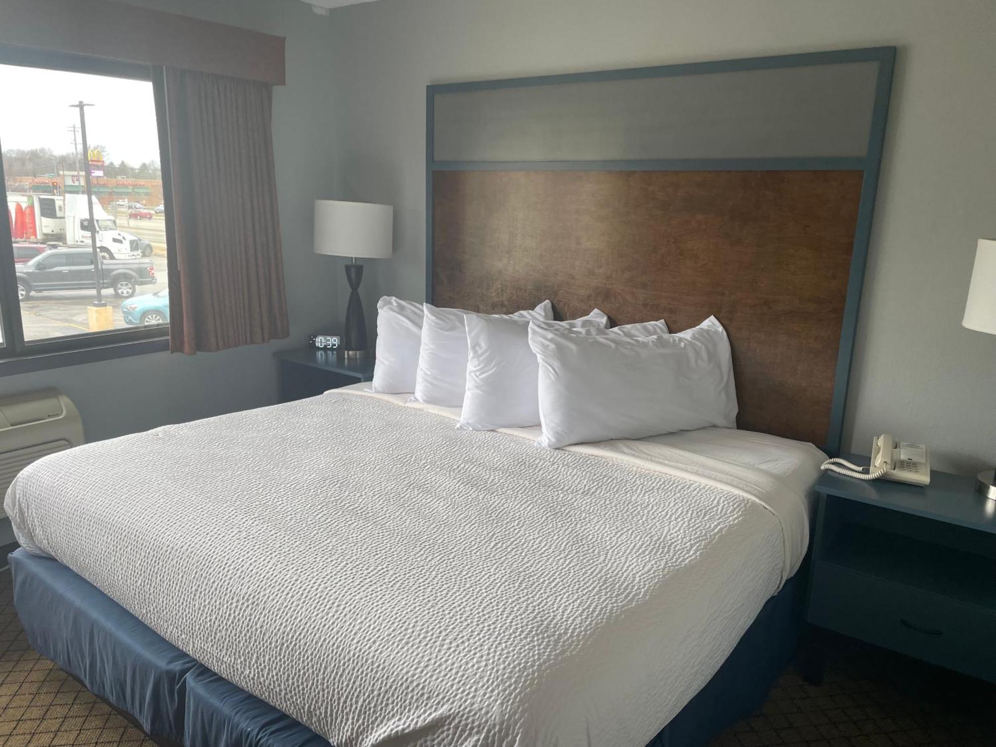 Americinn By Wyndham Hartford Wi מראה חיצוני תמונה