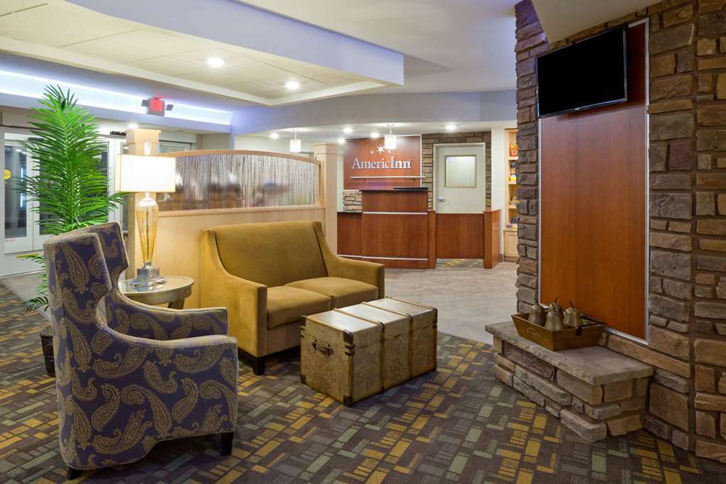 Americinn By Wyndham Hartford Wi מראה פנימי תמונה